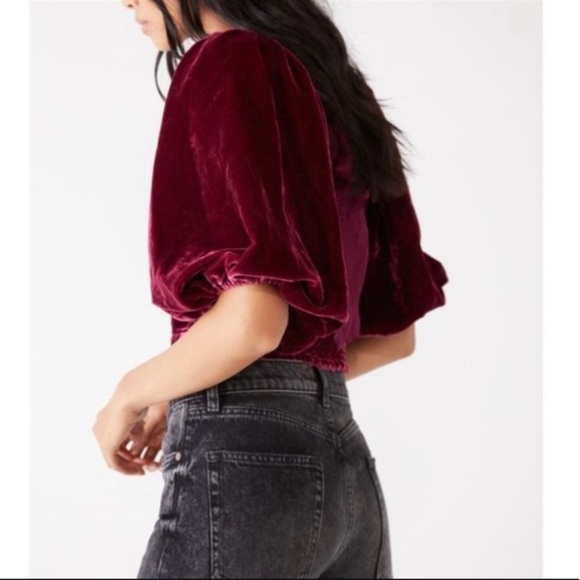 Free People Marie Velvet Open Back Top in Queen Pomegranite Size XL - Picture 8 of 13